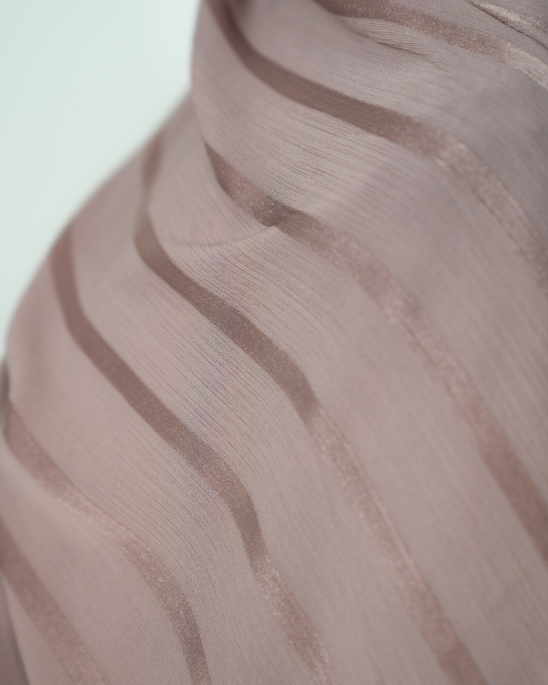 Chiffon Wrinkle Stripes in Taupe