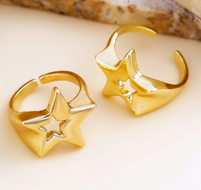 RING BROOCHES - THE SPIRAL STARS